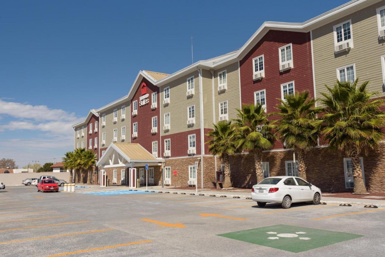 Extended Suites Tijuana Macroplaza Exterior photo